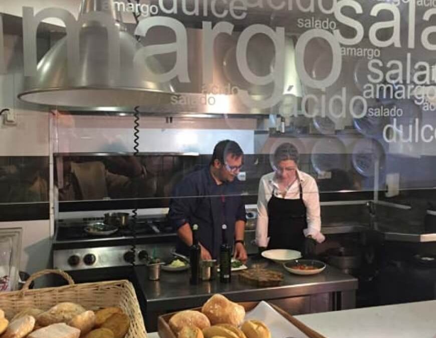 Cocinando restaurante los sentidos